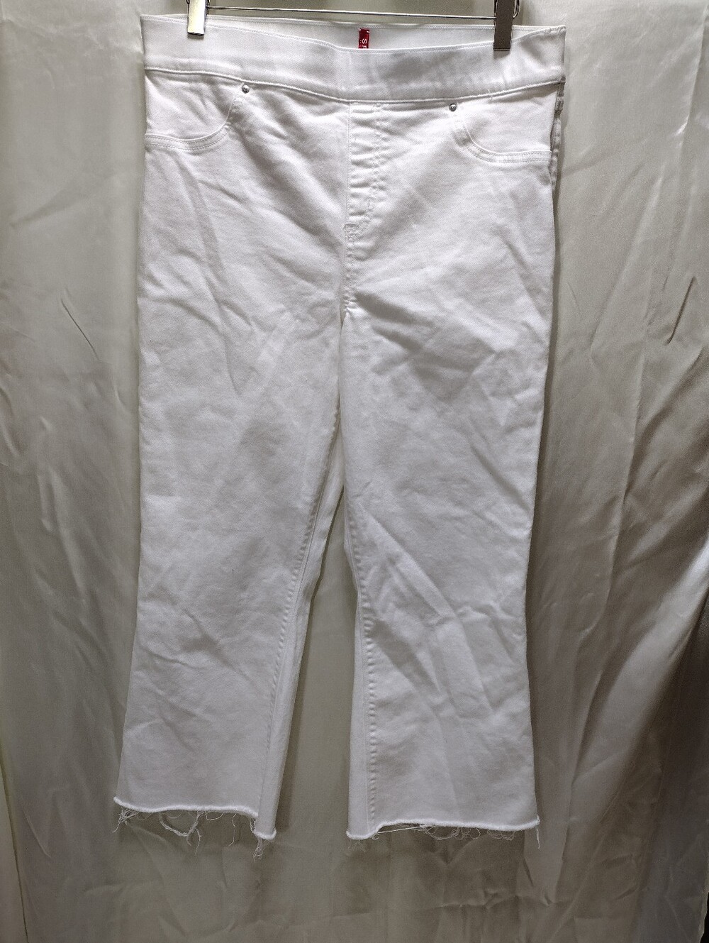 SPANX Cropped Kick Flare Raw Hem Capri Denim Legging White XL  20232R